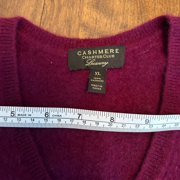 Burgundy cashmere V-neck sweater xl - Picture 4 of 10